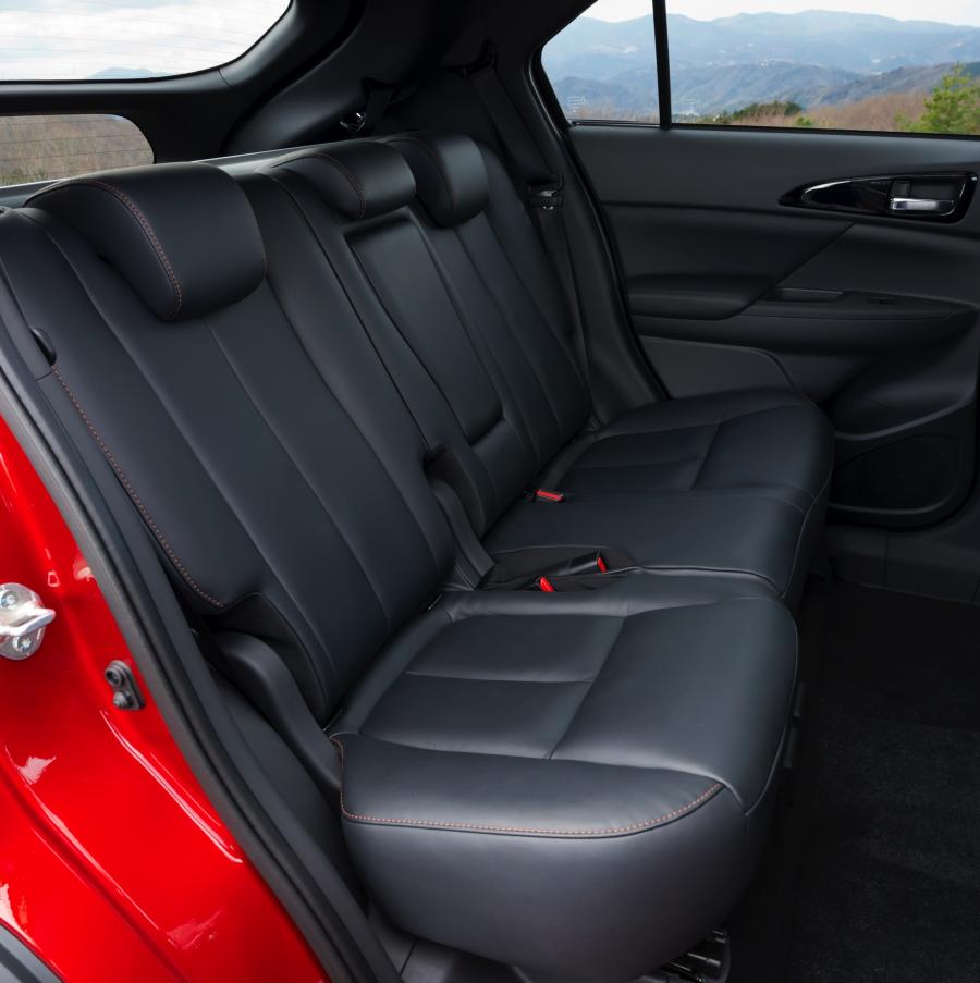 Интерьер Mitsubishi Eclipse Cross 2017 года  (WW) (фото 39 из 73)